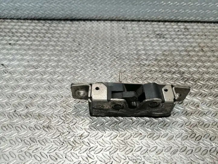 Volkswagen Crafter (2006 - 2016) A9067301335 Замок раздвижной двери — фото 4