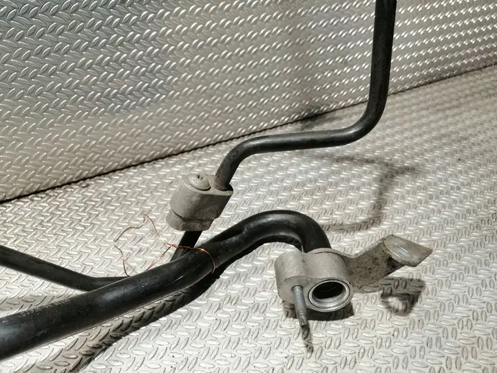 Volkswagen Crafter (2006 - 2016) 2E08201215 Трубки и шланги кондиционера — фото 4