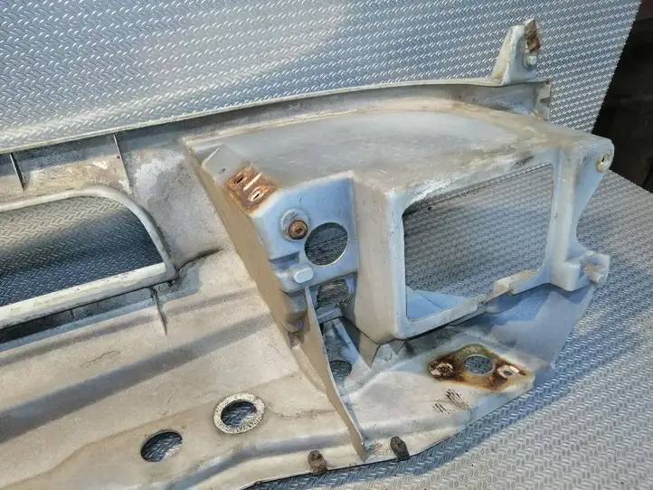 Ford Transit (2000 - 2006) Передняя часть кузова — фото 8