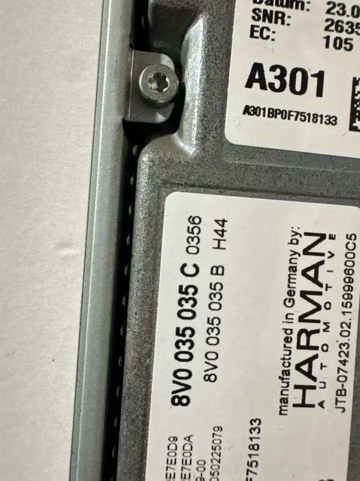 Audi A3/S3 8V (2012 - 2016) 8V0035035B Магнитола / мультимедийная система — фото 6