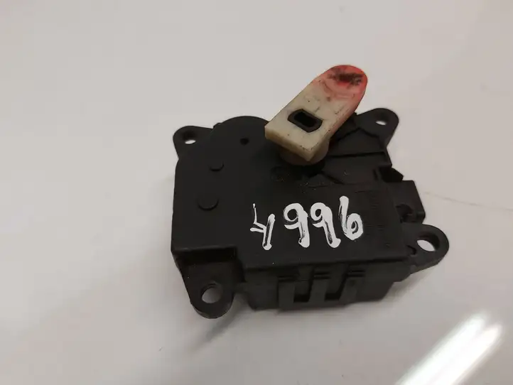 Nissan Juke I F15 (2010 - 2018) 277311KA0A Двигатель задвижки потока воздуха — фото 3