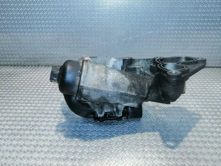 Renault Master III (2010 - ) 8201005241 Кронштейн масляного фильтра — фото 3