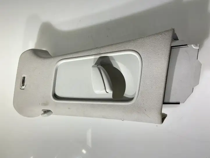 Volkswagen PASSAT B7 (2011 - 2014) 3C0868311B Накладка ремня безопасности — фото 11