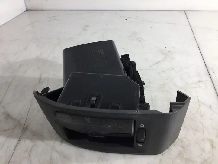 Fiat Ducato (2007 - 2014) LS385817 Боковой воздушный дефлектор — фото 2