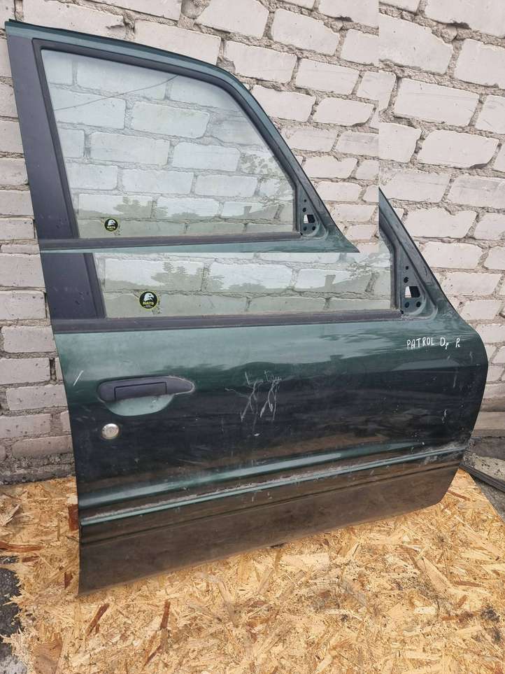 Nissan Patrol (1997 - 2010)   Дверь