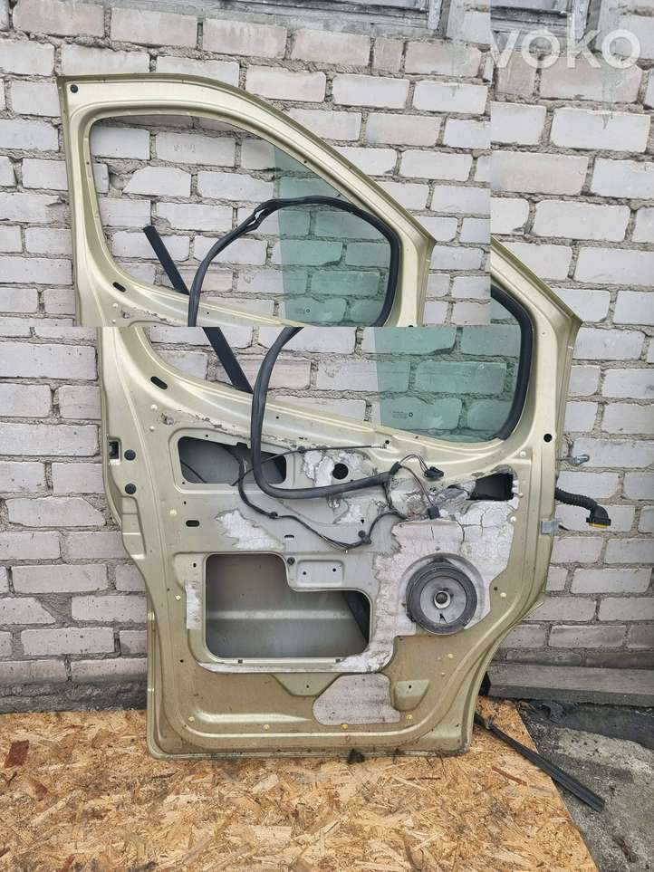 Renault Trafic II (X83) (2002 - 2014)   Дверь
