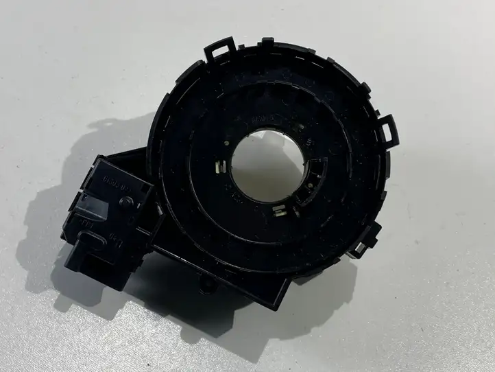 Seat Leon (1P) (2005 - 2012) 1K0959653C Контактное кольцо SRS — фото 3