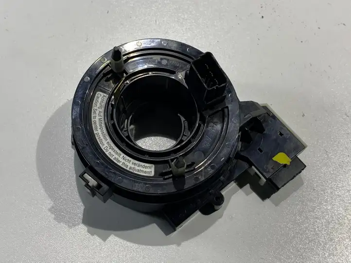 Seat Leon (1P) (2005 - 2012) 1K0959653 Контактное кольцо SRS — фото 1