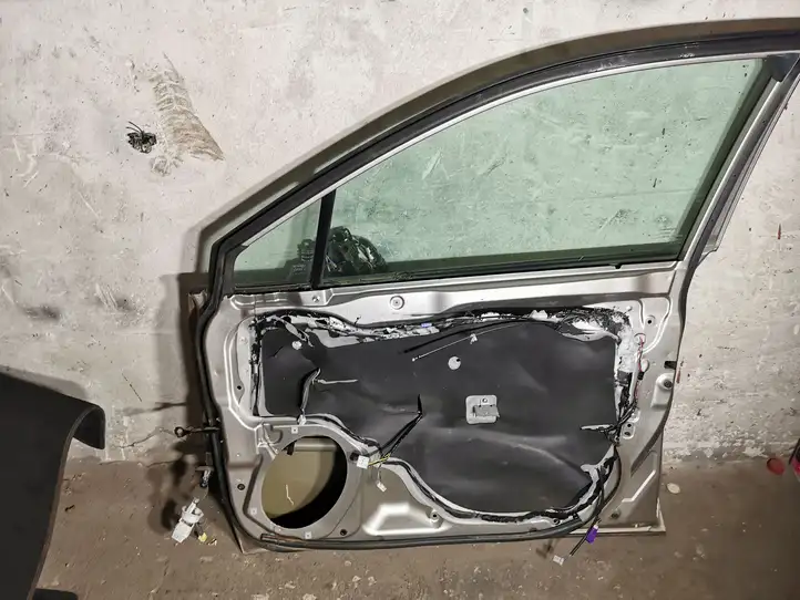 Subaru Outback (BS) (2014 - 2019) Дверь — фото 5