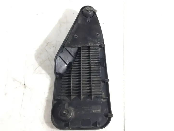 Opel Zafira A (1999 - 2003) 90580309 Прочая отделка багажника — фото 2
