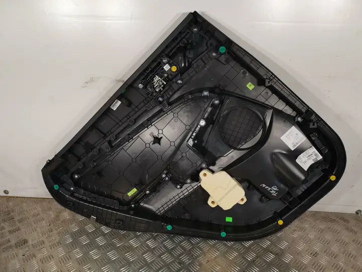 Hyundai Tucson TL (2015 - ) Обшивка задней двери — фото 2