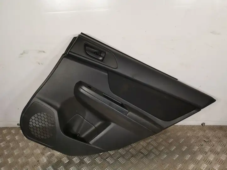 Subaru XV I (2011 - 2018) Обшивка задней двери — фото 1