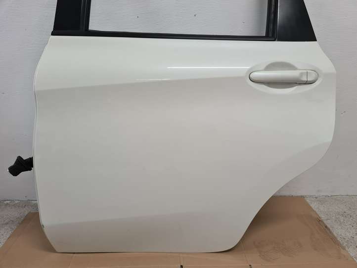 Nissan Note (E12) (2014 - 2018)   Задняя дверь