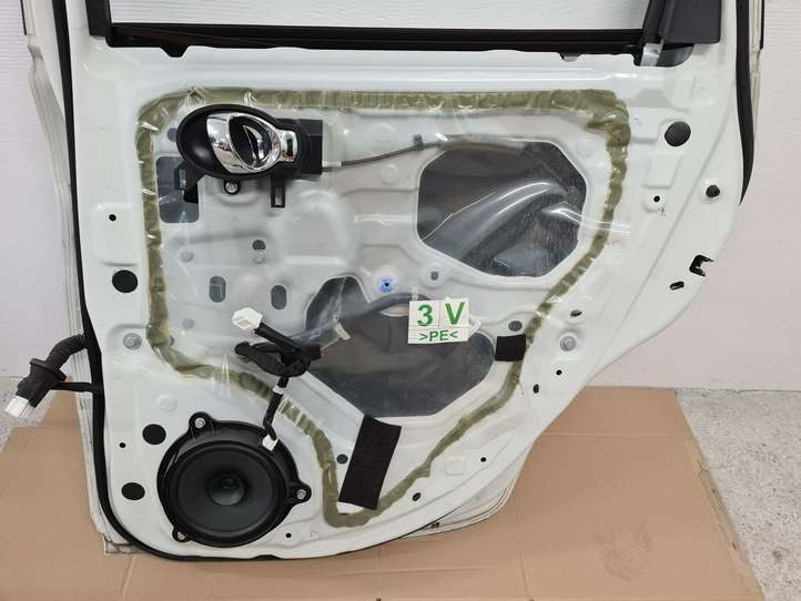 Nissan Note (E12) (2014 - 2018)   Задняя дверь