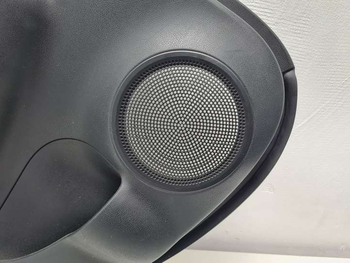Nissan Note (E12) (2014 - 2018)  829233VW1A Обшивка задней двери