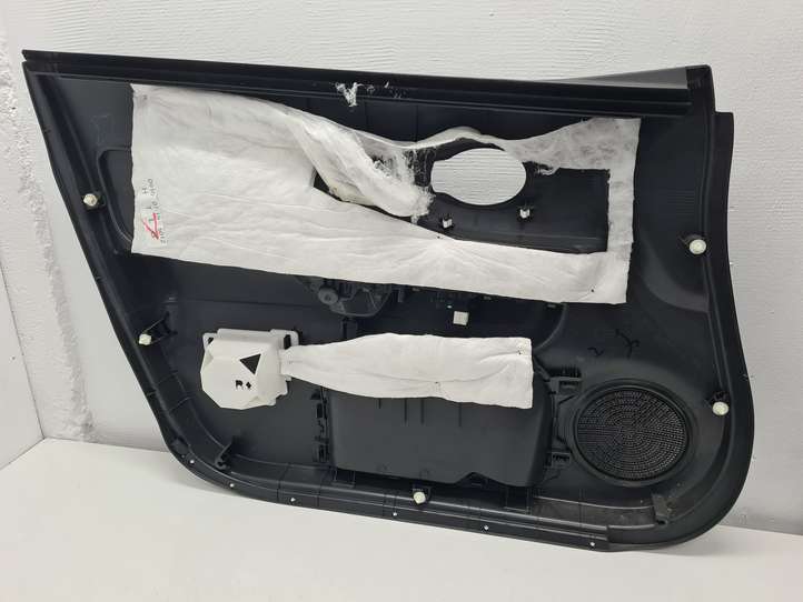 Nissan Note (E12) (2014 - 2018)  809103VW0A Обшивка передней двери