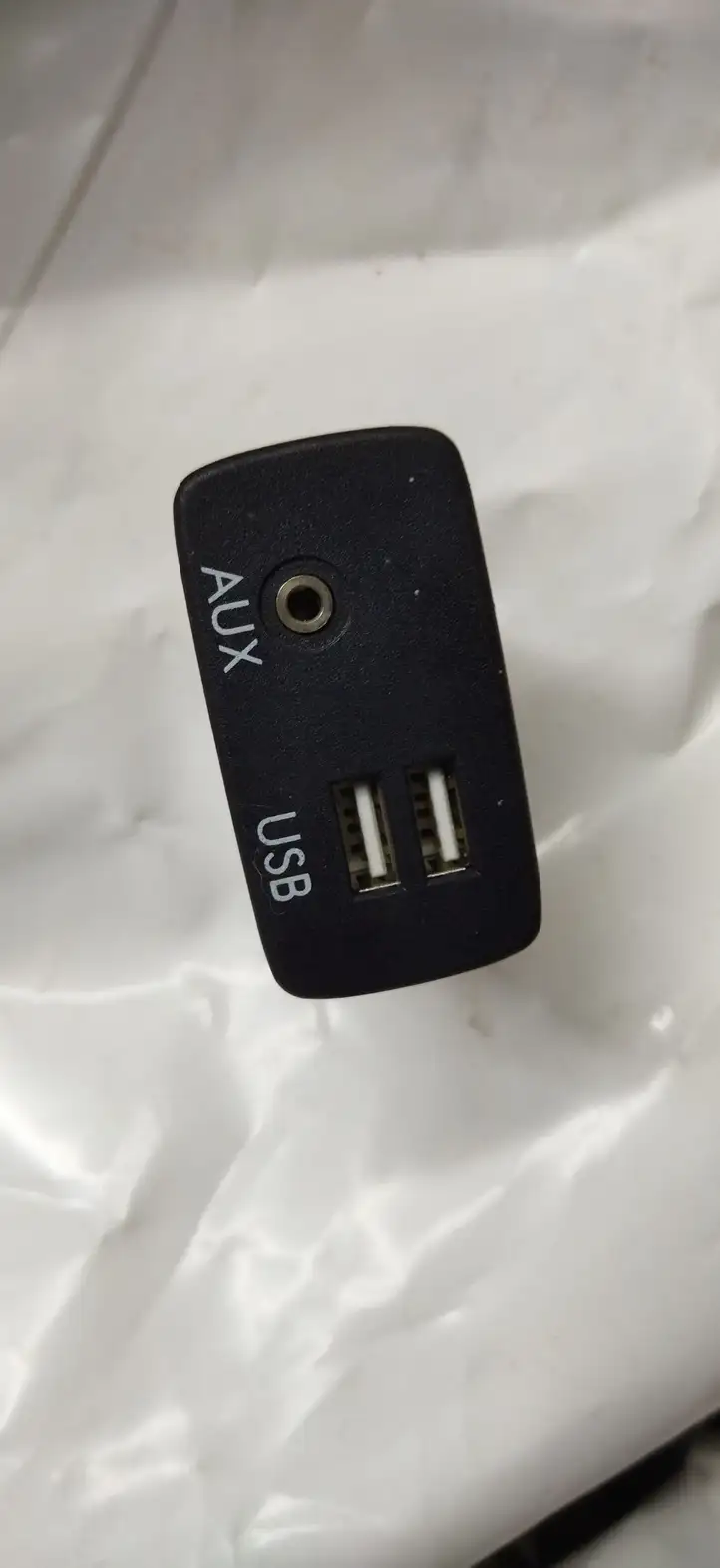 Subaru XV I (2011 - 2018) USB модуль — фото 1