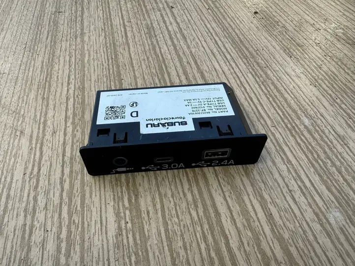 Subaru Outback (BT) (2019 - ) 86257AN10A USB модуль — фото 1