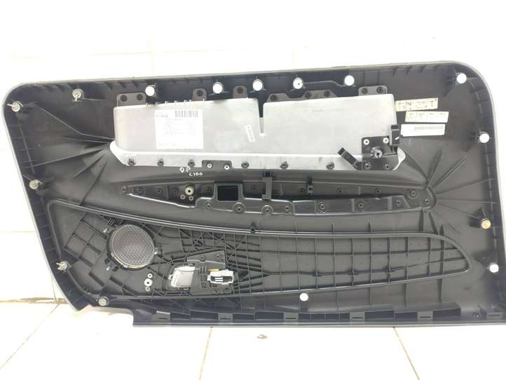 BMW 1 E81 E87 (2004 - 2011)  000401220X000 Обшивка передней двери