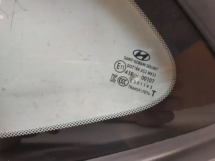 Hyundai Tucson LM (2010 - 2015) Заднее боковое стекло — фото 3