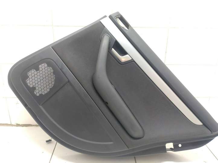 Audi A4 (2004 - 2009)  8E0867306 Обшивка задней двери