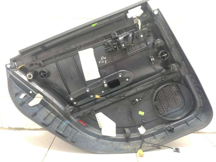Audi A4 (2004 - 2009)  8E0867306 Обшивка задней двери