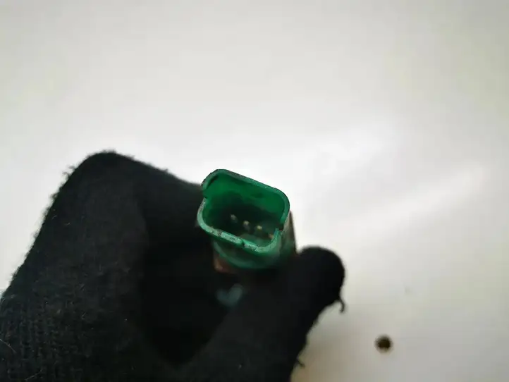 Nissan Qashqai (2006 - 2010) 8200177718 Датчик заднего хода — фото 2