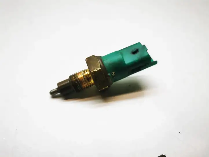 Nissan Qashqai (2006 - 2010) 8200177718 Датчик заднего хода — фото 3