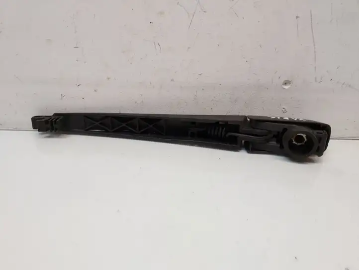 Toyota Yaris (2014 - 2019) AJ98016 Стеклоочиститель заднего стекла — фото 2