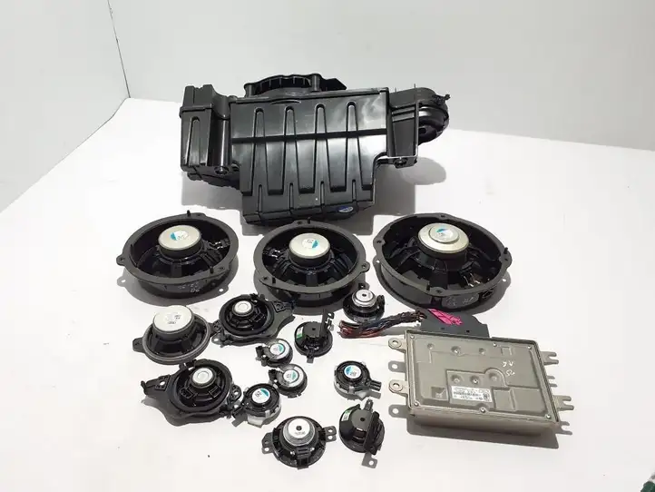Audi A6 S6 C9 4L (2025 - ) 8Y0035465A Усилитель звука — фото 2