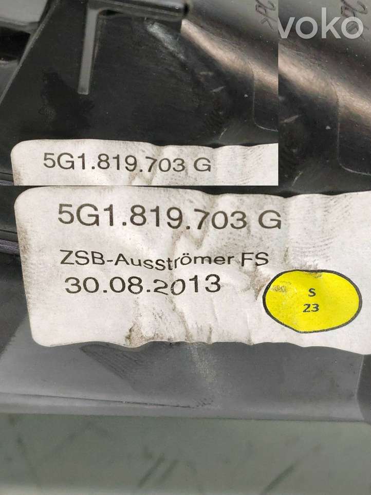 Volkswagen Golf VII (2013 - 2019)  5G1819247 Боковая воздушный дефлектор