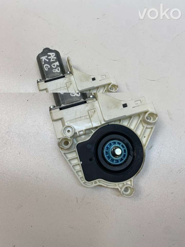 Audi A4 (2007 - 2011)  8K0959811A Механизм подъема окон задней двери