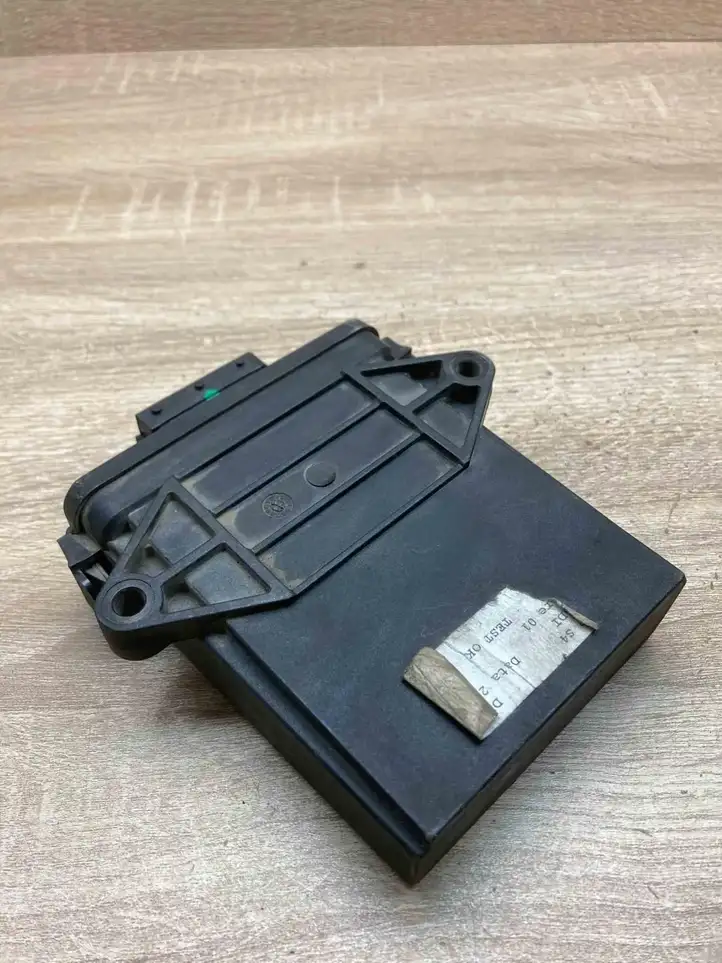 Ford Focus (1998 - 2004) 67R011006 Блок управления ГБО — фото 2