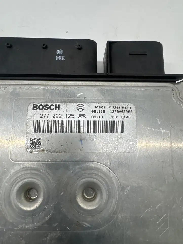 BMW 5 E60 E61 (2004 - 2010) 1277022125 Блок управления рулевой рейкой — фото 5