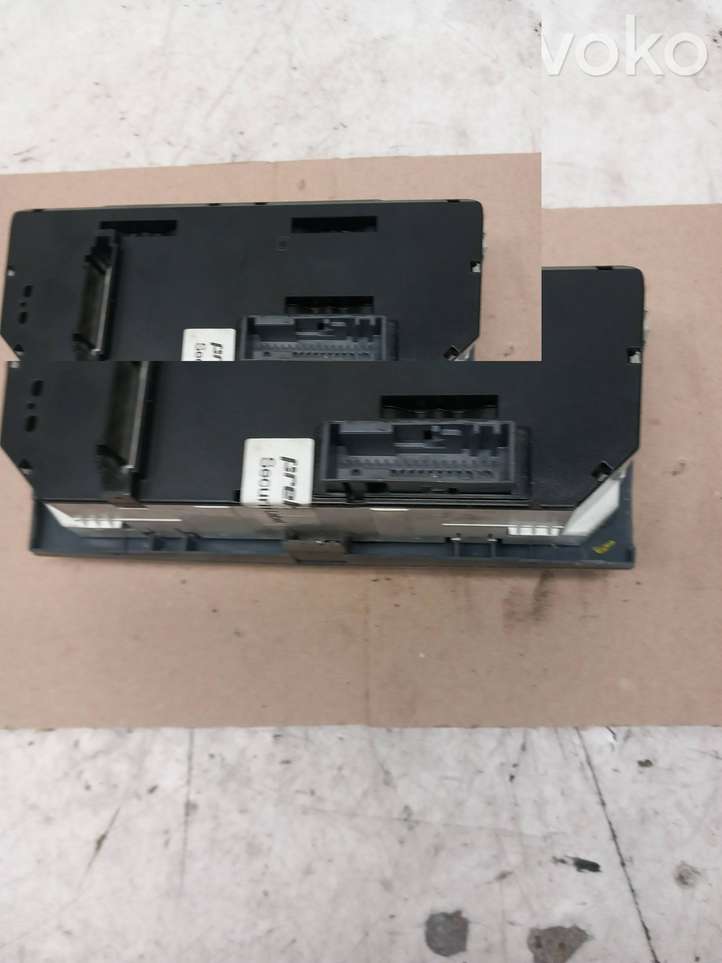 Opel Zafira (2006 - 2008)  09102006 Блок управления кондиционера воздуха / климата/ печки (в салоне)