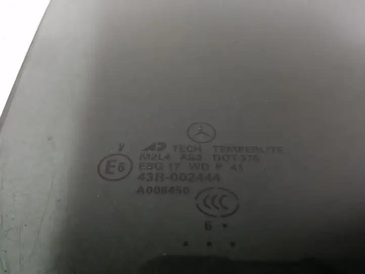 Mercedes-Benz ML W164 (2005 - 2011) A1647350810 Стекло задней двери — фото 2