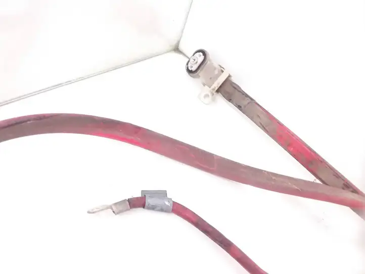 BMW 5 E60 E61 (2004 - 2010)  6927704 Плюсовый провод (аккумулятора)