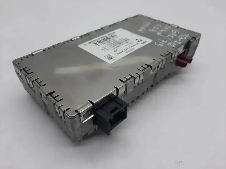 Mercedes-Benz E W212 (2009 - 2016) A1669003407 Блок Hi-Fi аудиосистемы — фото 3