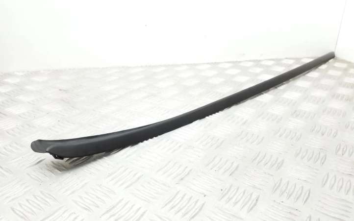 5F0854319E Seat Leon (5F) Priekinio stiklo apdaila