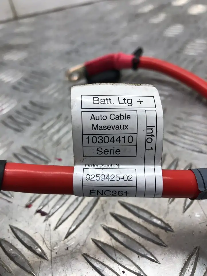 BMW 3 F30 F35 F31 (2012 - 2018) 9259425 Плюсовой провод аккумулятора — фото 6