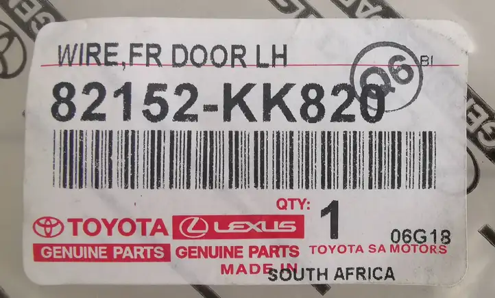 Toyota Hilux (AN120, AN130) (2015 - 2017) 82152KK820 Проводка передней двери — фото 6