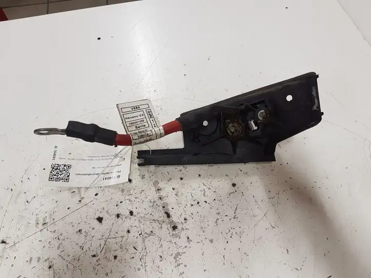 BMW 3 F30 F35 F31 (2012 - 2018) 86168110 Плюсовой провод аккумулятора — фото 4