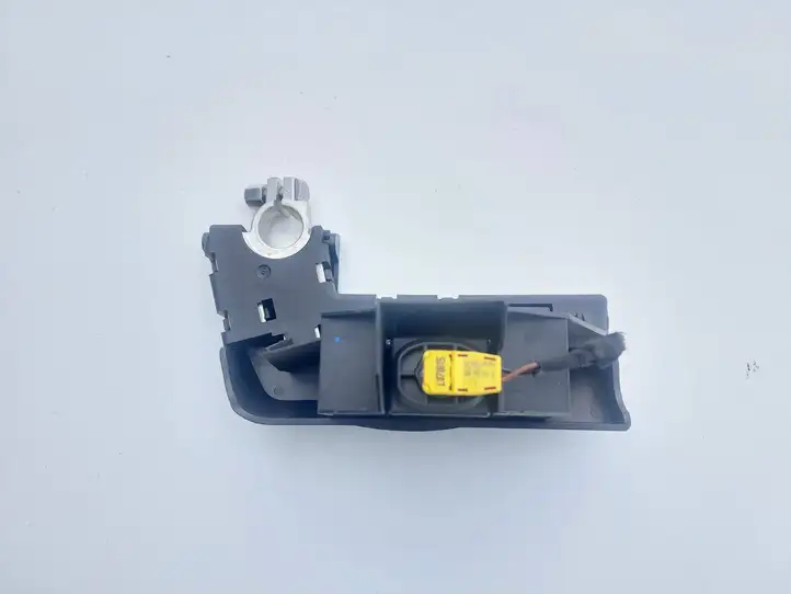 Audi A5 8T 8F (2007 - 2011) 4F0915519 Плюсовой провод аккумулятора — фото 5