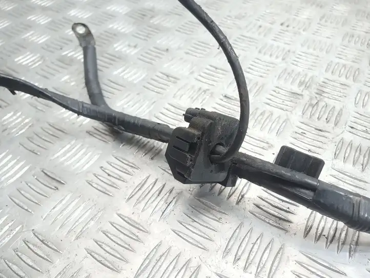 Subaru Forester SH (2008 - 2013) 7184713230 Плюсовой провод аккумулятора — фото 5