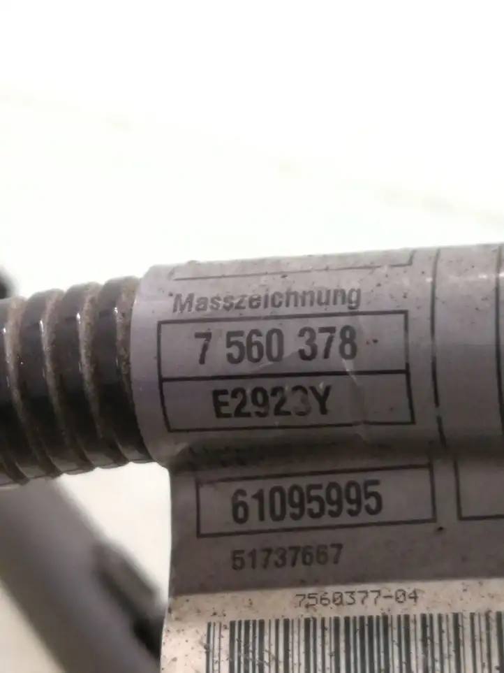 BMW 1 E81 E87 (2004 - 2011) 7560378 Плюсовой провод аккумулятора — фото 3
