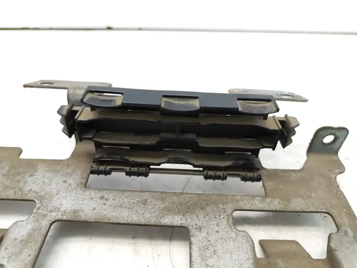 Volkswagen Caddy (2004 - 2010) 1T0906216L Кронштейн ЭБУ двигателя — фото 5
