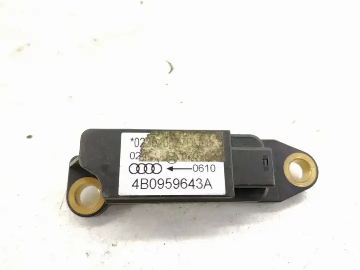 Audi A6 S6 C5 4B (2001 - 2004) Датчик удара SRS — фото 3