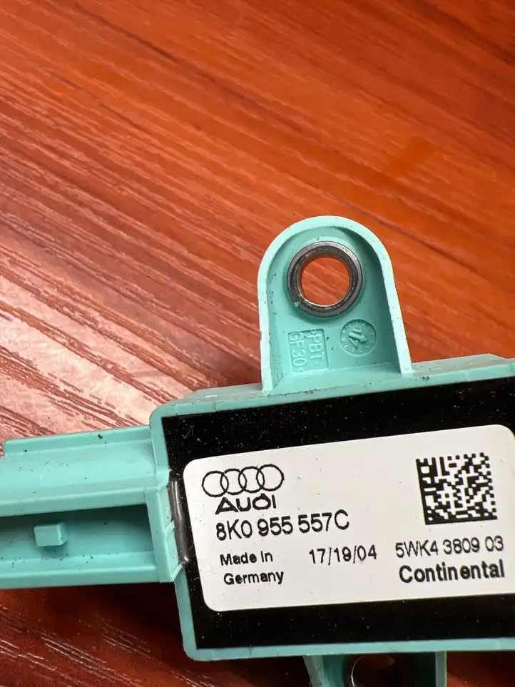 Audi A5 8T 8F (2011 - 2016) 8K0955557C Датчик удара SRS — фото 1