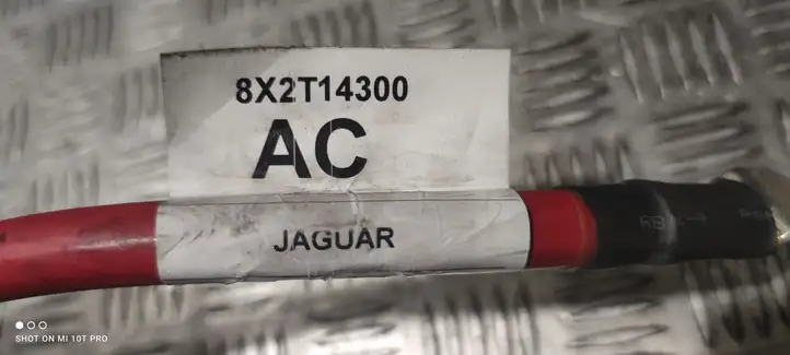 Jaguar XF X250 (2007 - 2015) 8X2T14300 Плюсовой провод аккумулятора — фото 2
