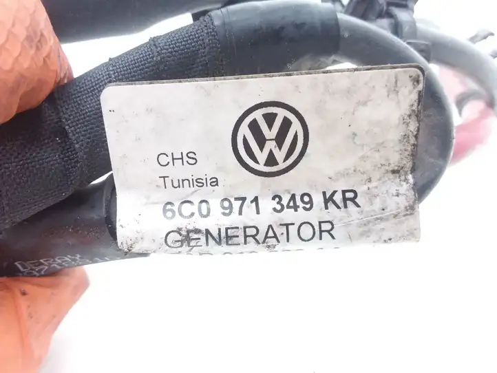 Skoda Fabia Mk3 (NJ) (2015 - 2021) 6C0971349KR Плюсовой провод аккумулятора — фото 2